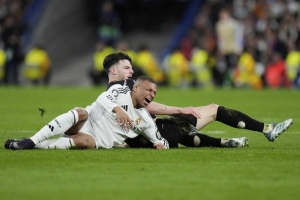 方程式赛车-玄学的尽头是出局！银河战舰三期，沉了