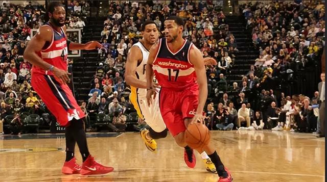 越挫越勇的落选秀坦普尔 如今续约猛龙迎生涯第16季