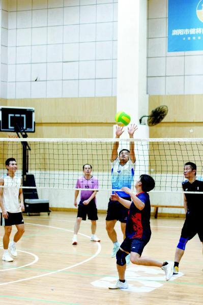 “篮球打到40岁,气排球打到60岁!”