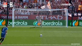 1728451270168053576.gif 注册观看-别迷信“职业”人士,点球被他们玩成了奇葩…