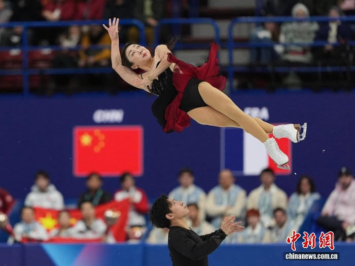 方程式赛车-（米兰冬奥会）花样滑冰团体赛：隋文静/韩聪出战双人滑短节目|AC米兰|米兰冬奥会花样滑冰团体赛|滑冰馆|双人滑短节目比赛|米兰滑冰馆_新浪体育_新浪新闻