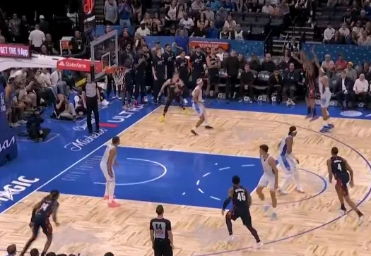 方程式赛车-埃利斯哈登米切尔连续投进5记三分，骑士追到2分续命