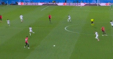 【西甲】本泽马2球2助破纪录 阿森西奥3球 皇马6比1