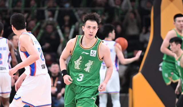 赛车投注-CBA积分榜最新排名！上海力压广厦排第1，广东第3不稳，7队大乱斗