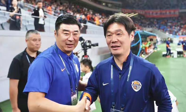 赛车投注-2026联赛首位下课主帅产生！李霄鹏接手宁波？球迷：要不韩鹏去吧